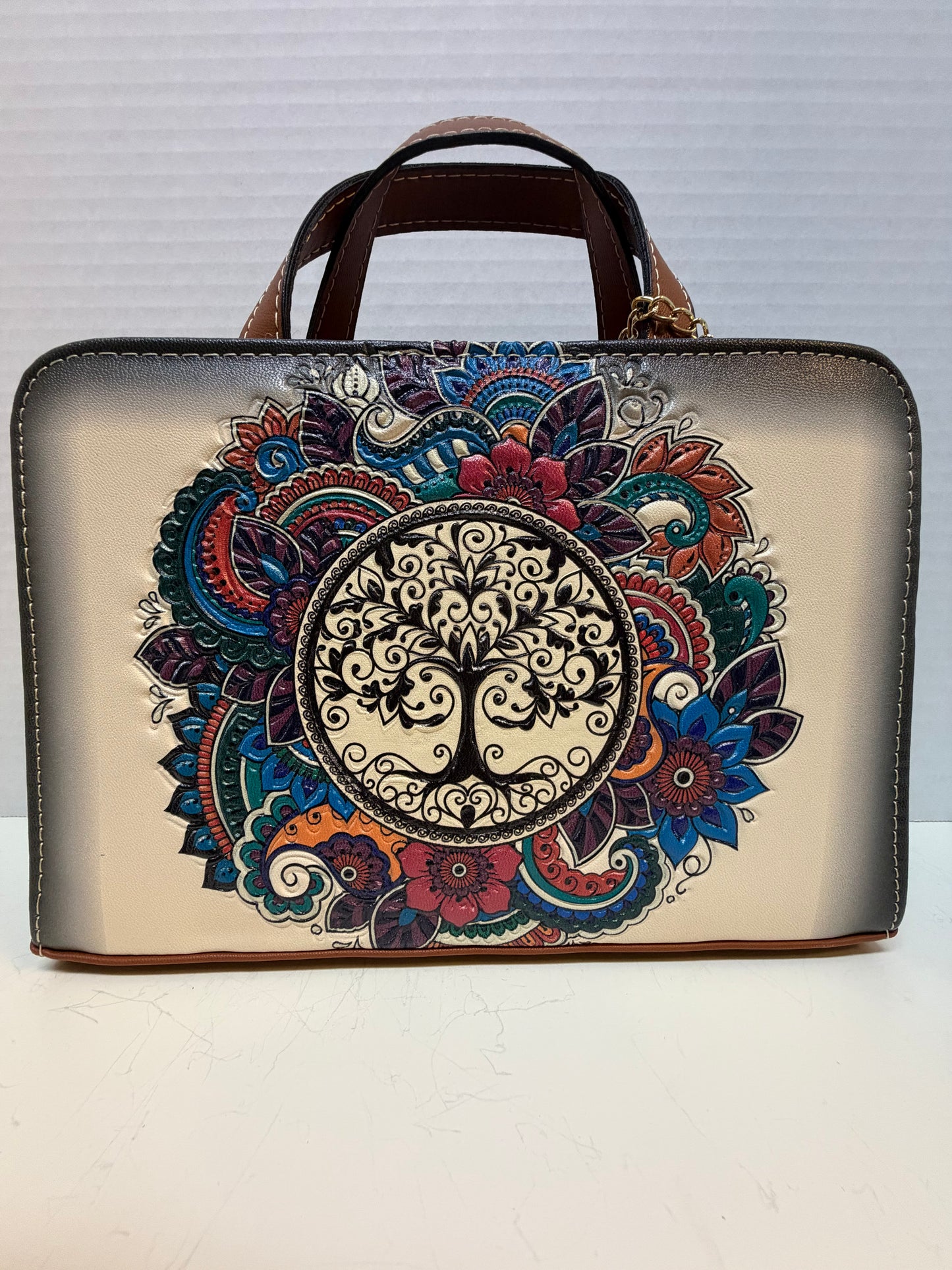 Artesanal Vegan Leather Crossbody