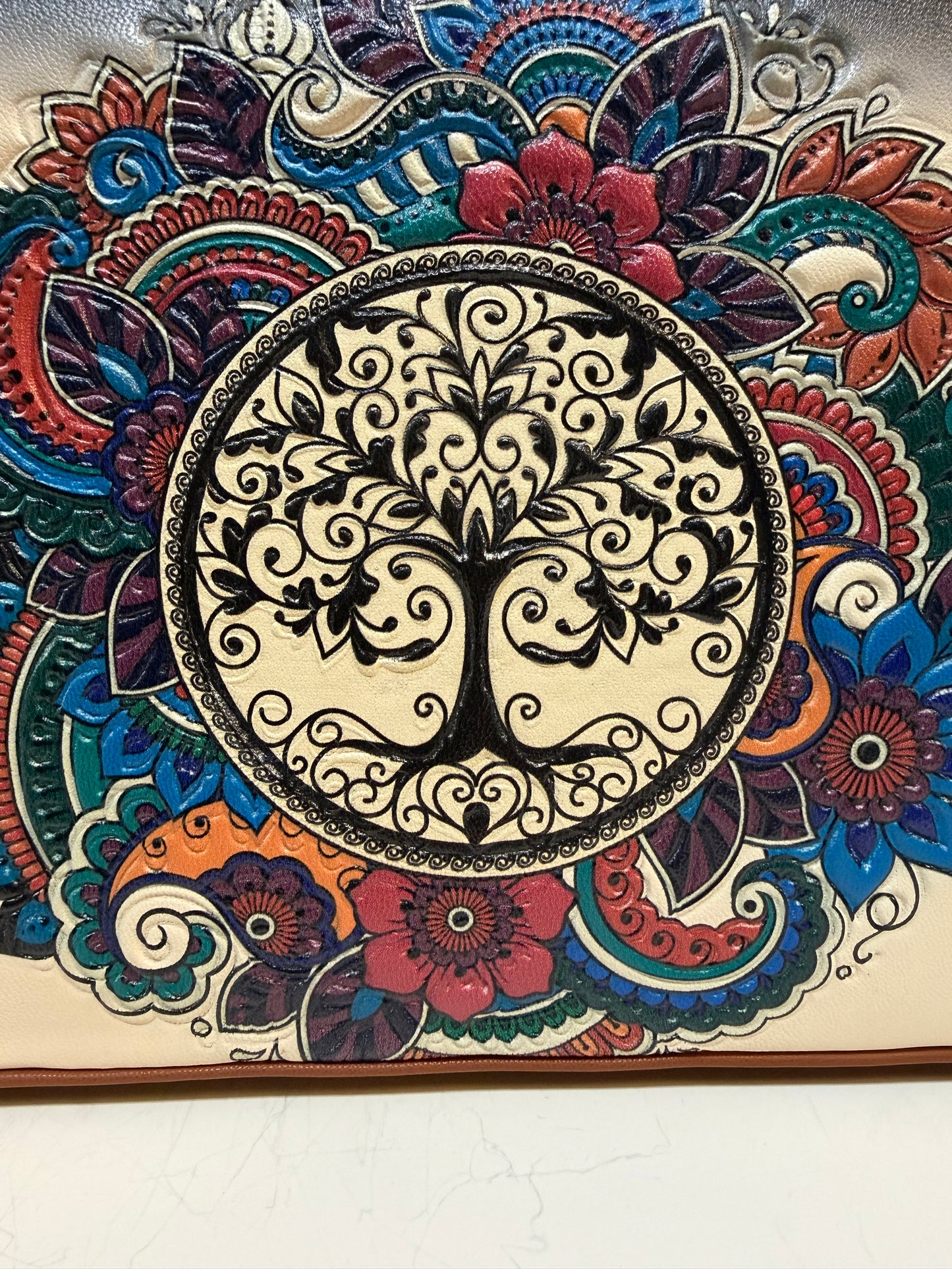 Artesanal Vegan Leather Crossbody