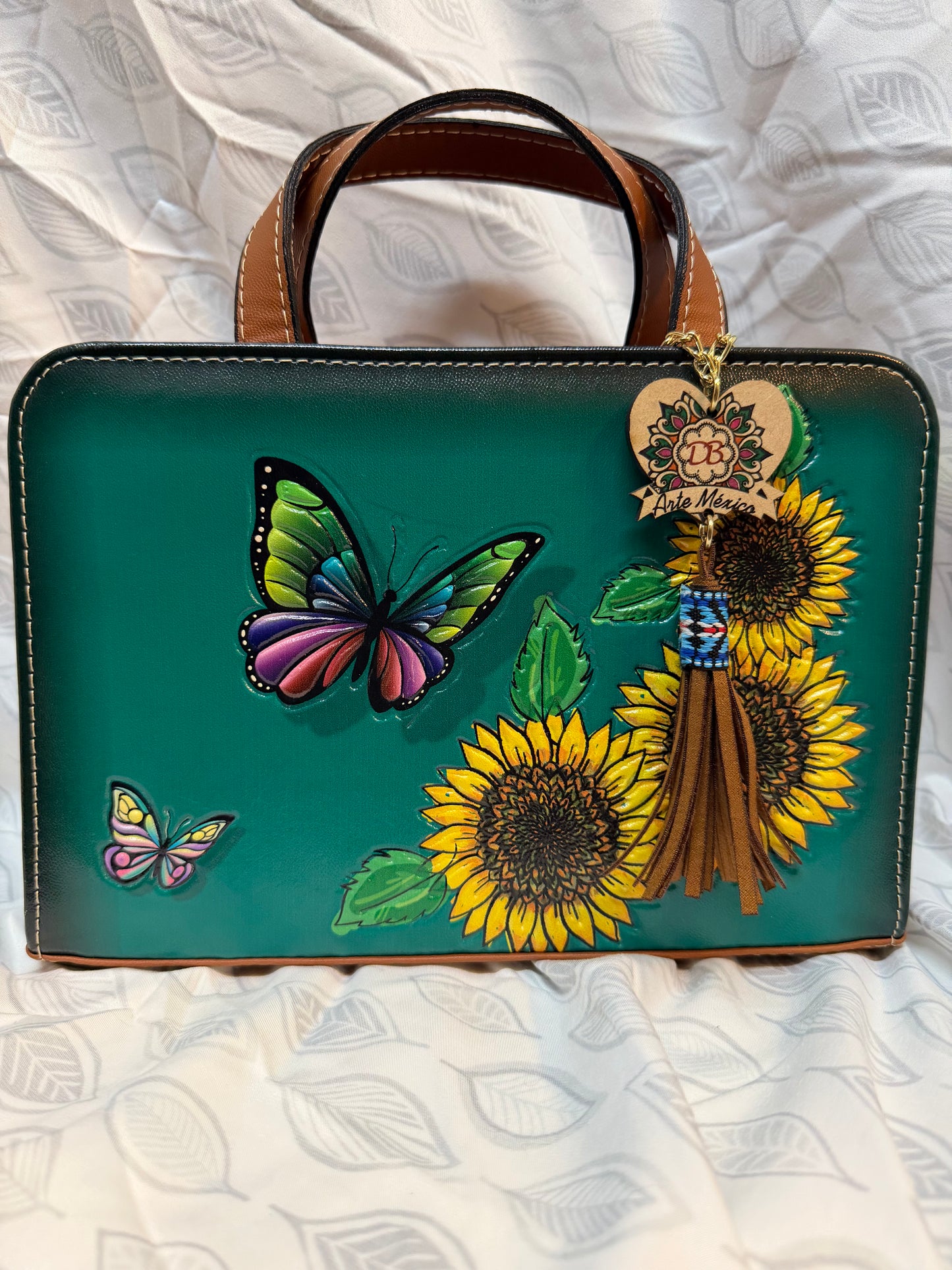 Artesanal Vegan Leather Crossbody Green